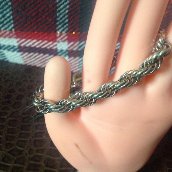 Vintage CORO Gold Tone Cherub September Birthstone Pendant Bracelet - Picture 6 of 7